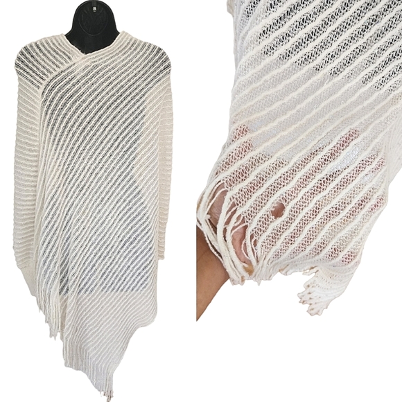 ❤️Collection Eighteen White Sheer Fringe Sequin Poncho☆ - Picture 2 of 3